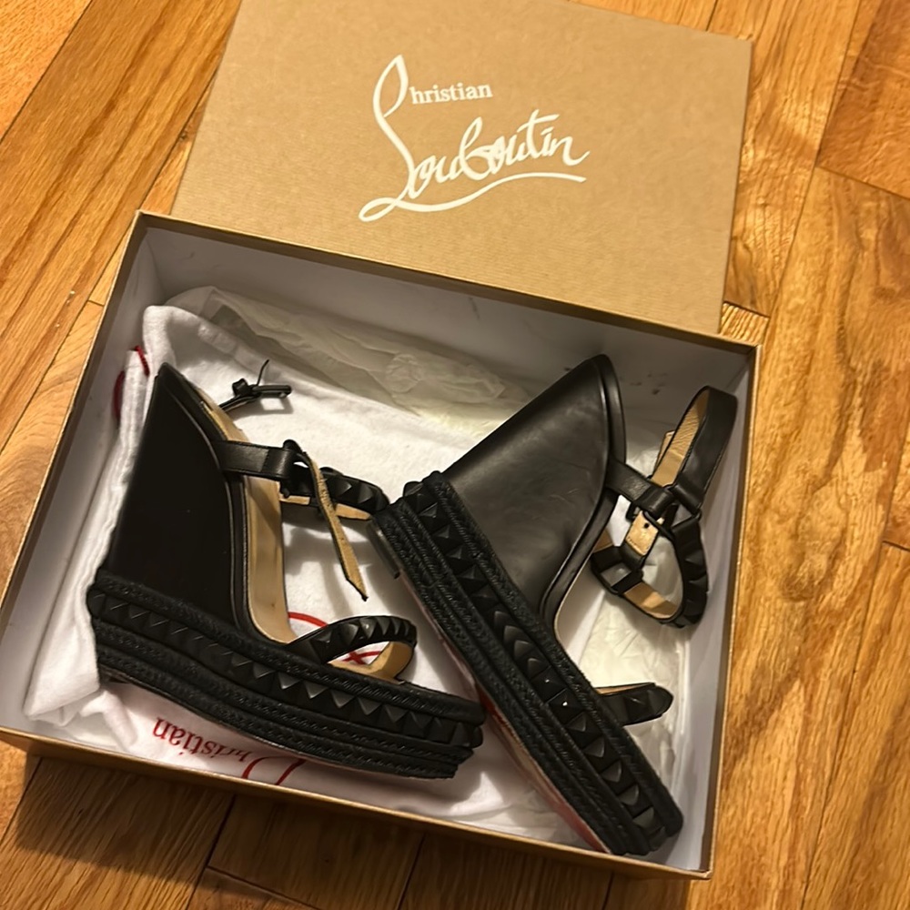 Christian Louboutin Cataclou wedges SIZE 37 140mm